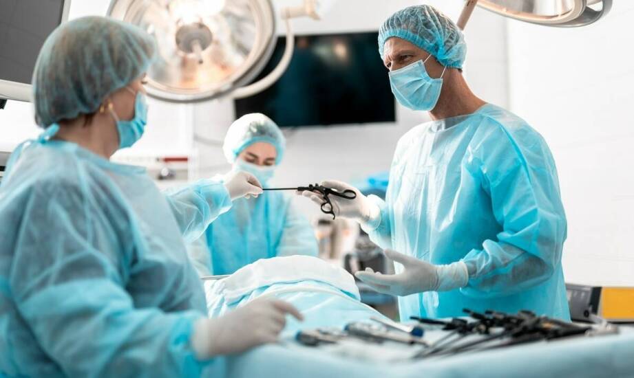 Jakie są najważniejsze kroki przygotowania zwierzęcia do operacji?