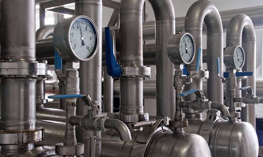 Instalacje ciśnieniowe odbiorowe: jak zapewnić ich długoterminową niezawodność