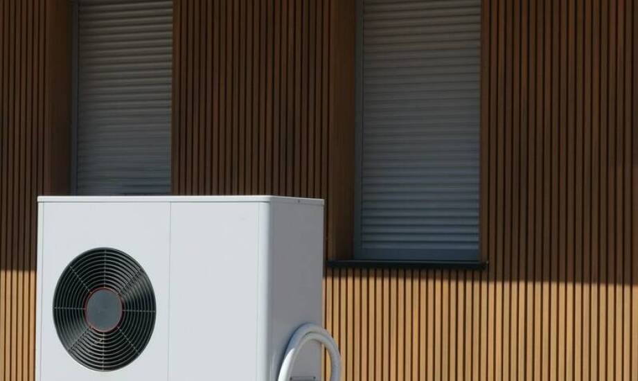 Pompa ciepła a systemy solarne – jak je efektywnie połączyć?