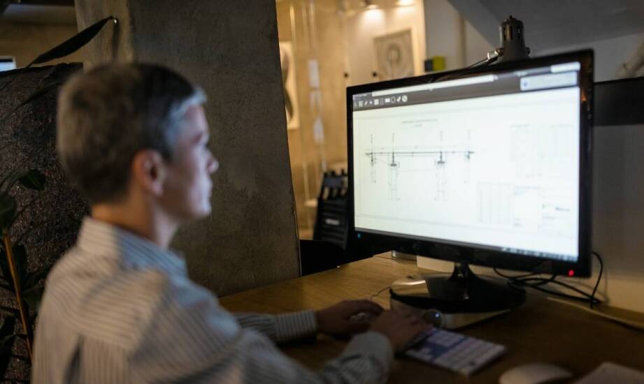 Zastosowanie zaawansowanego oprogramowania w projektowaniu stalowym