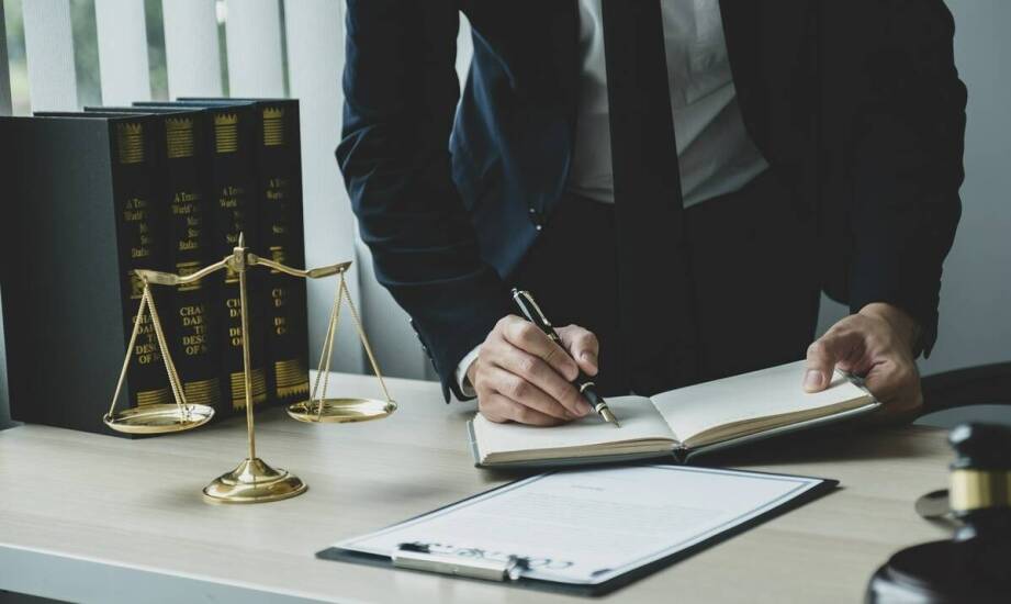 Prawo spadkowe – jakie usługi oferuje prawnik?