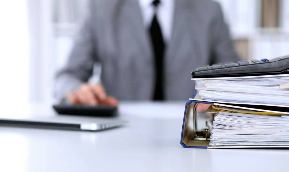 Rola doradcy podatkowego w rozliczaniu akcyzy na alkohol dla przedsiębiorstw