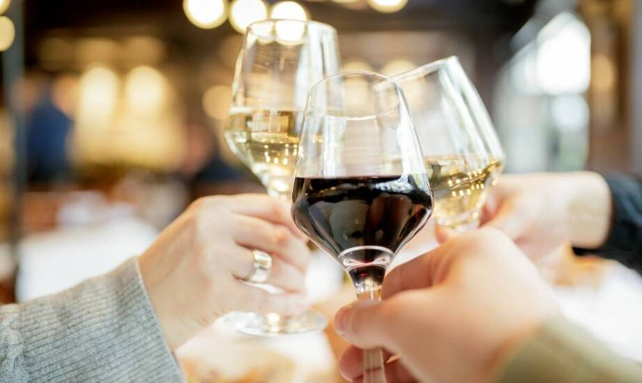 Jak stworzyć niezapomniane wrażenia kulinarne z piano bar menu?