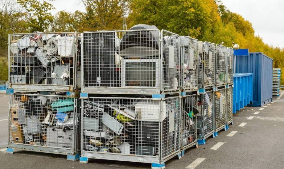 Jakie są najnowsze standardy utylizacji sprzętu elektronicznego?