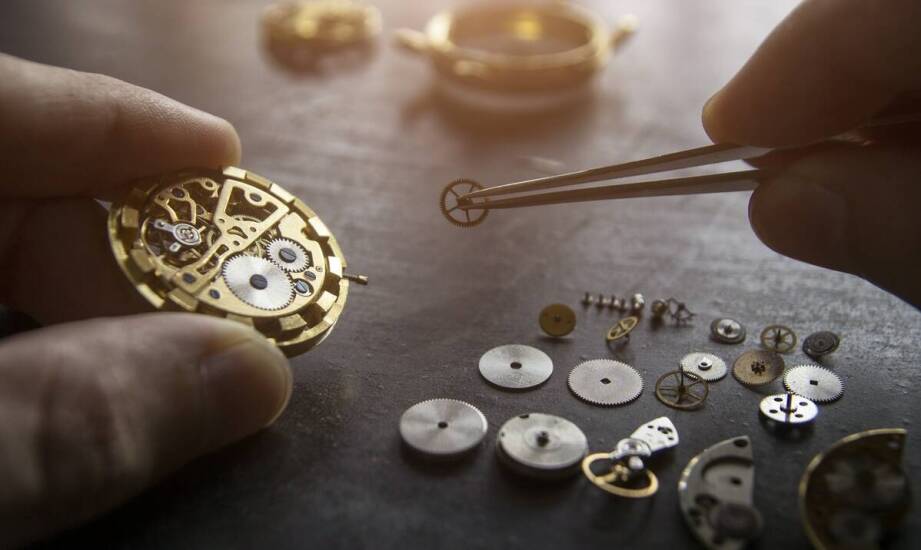 Poradnik dla początkujących kolekcjonerów zegarków: na co zwrócić uwagę?