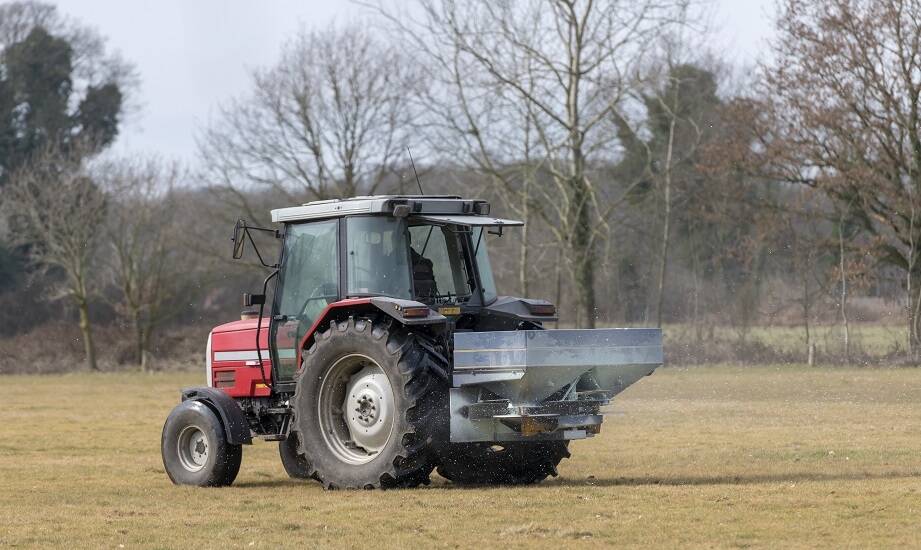 Siewniki do wapna: jak wybrać najlepszy model dla swojego gospodarstwa?
