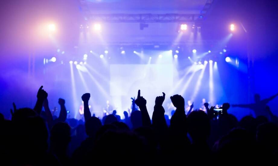 Jakie wymiary ekranu są najbardziej efektywne dla wydarzeń masowych?