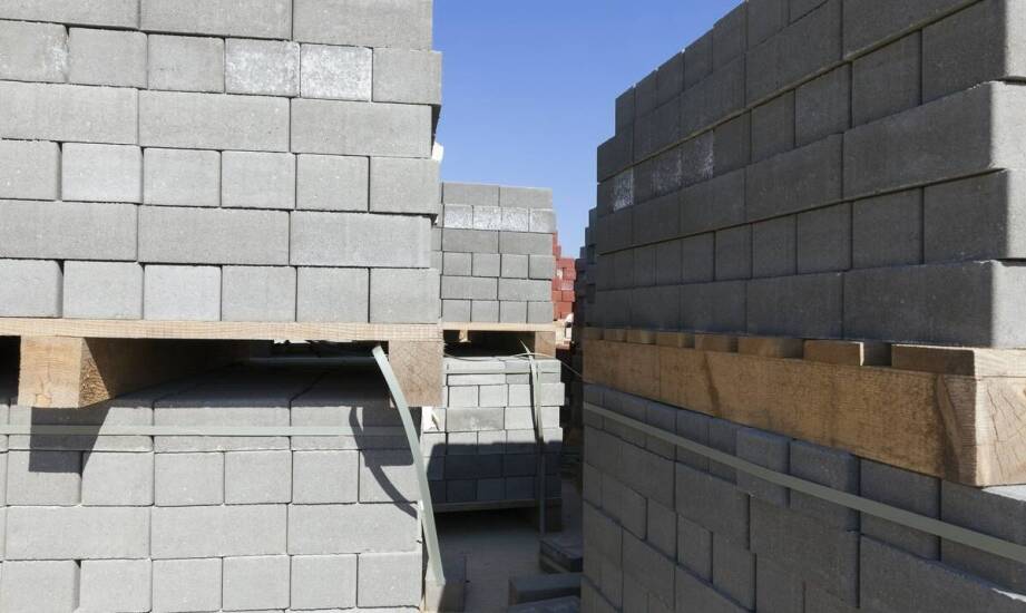 Korzyści z korzystania z pojemników betonowych o różnorodnych rozmiarach na placu budowy