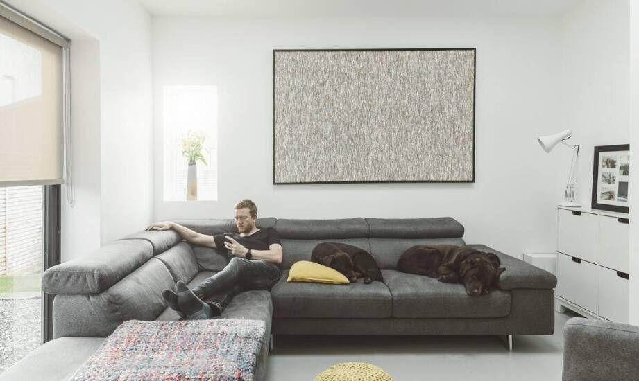 Lustra LED z ramą czy bezramowe – co lepiej pasuje do Twojego wnętrza?