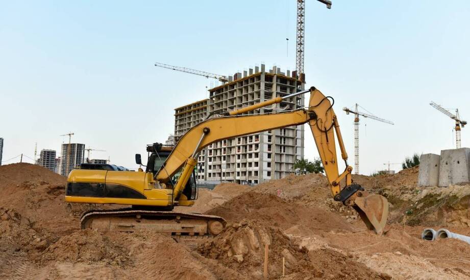 Wynajem koparki we Wrocławiu i jego wpływ na jakość prac ziemnych