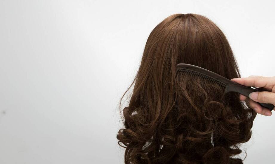 Jakie są najpopularniejsze kolory peruk z włosów naturalnych?