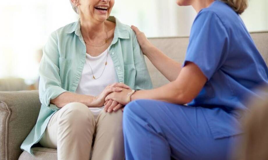 W jaki sposób pomoc domowa dla seniora może poprawić ich bezpieczeństwo?