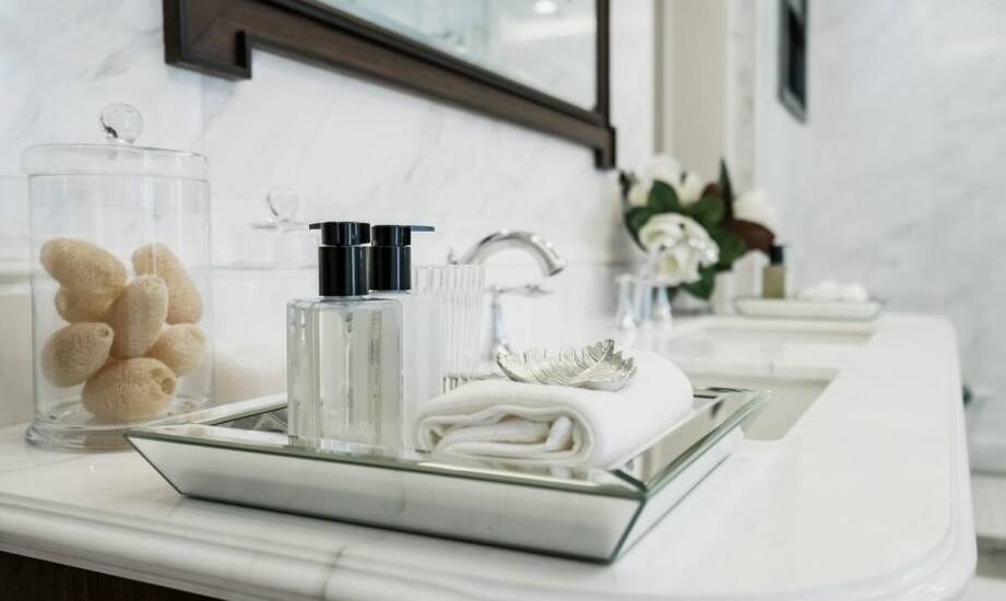 Jak producent perfum ustala ceny swoich produktów?