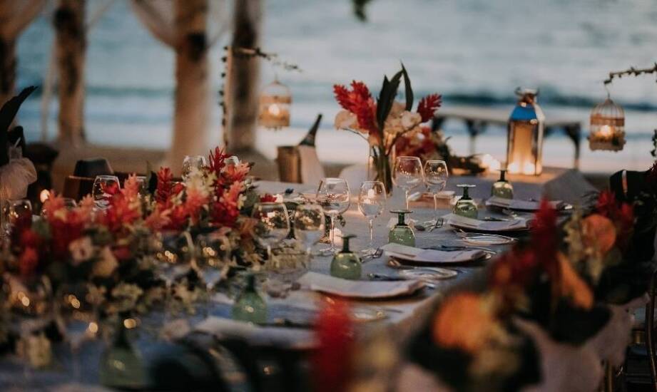 Wydarzenia okolicznościowe nad morzem – jak wybrać najlepszą lokalizację?