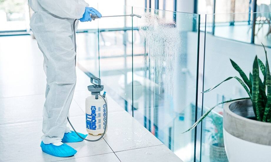 Jak środki pomagają w utrzymaniu higieny w obiektach użyteczności publicznej?