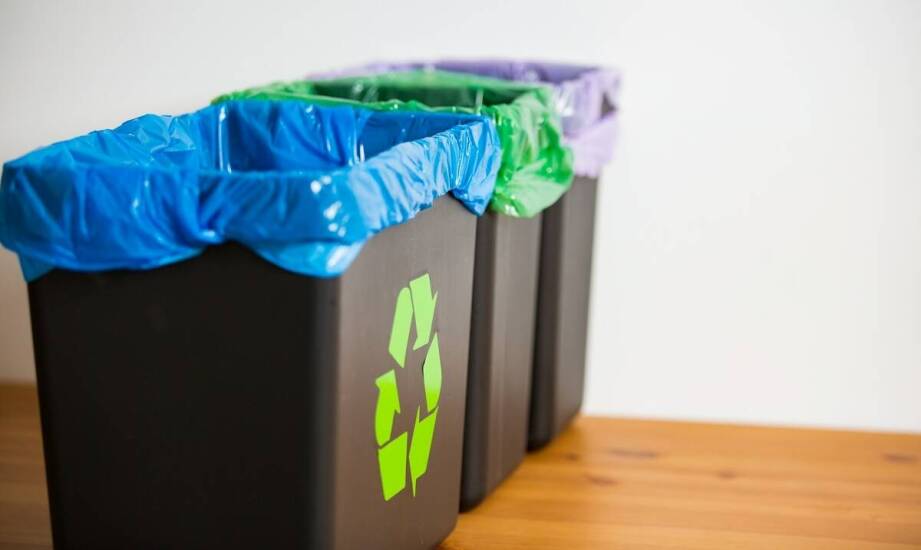 Jak dostosowanie pojemników na odpady wpływa na skuteczność segregacji?