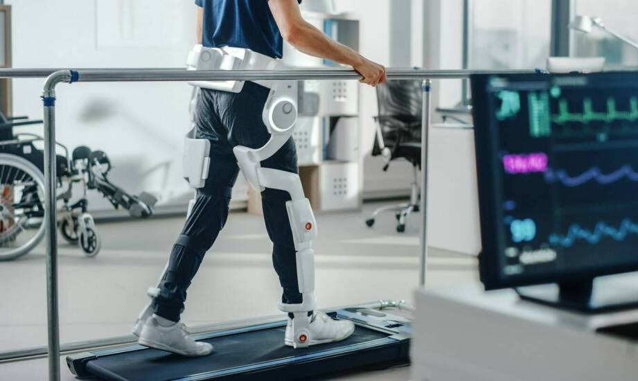 Szyna CPM – jak wpływa na codzienne życie pacjenta podczas rehabilitacji?