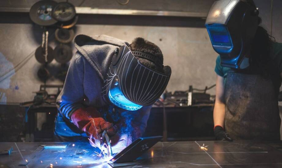 Ścieżki kariery po ukończeniu kursu spawalniczego w Katowicach