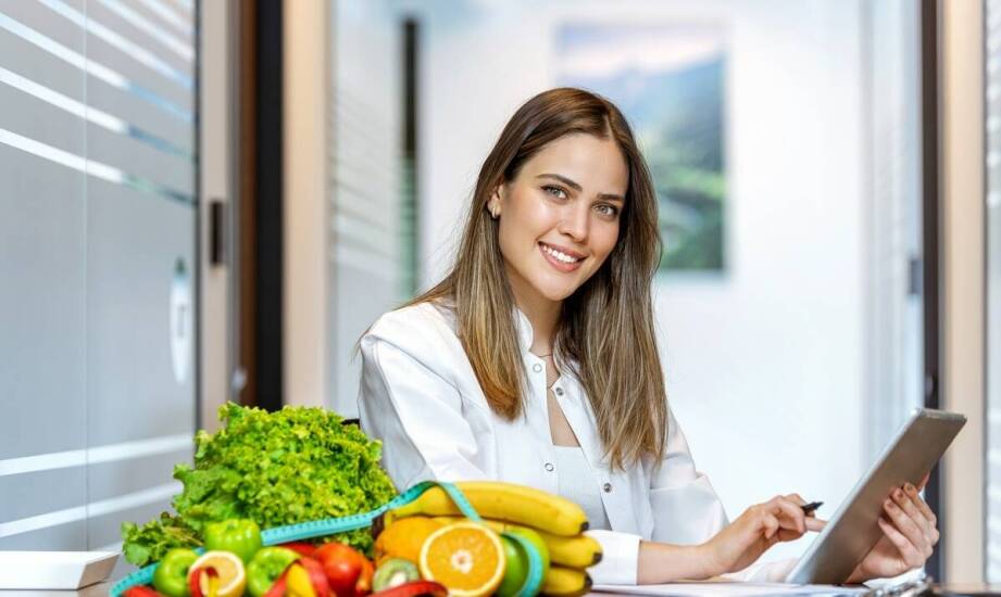 Jak wspierać zdrowie jelit za pomocą odpowiedniej diety?
