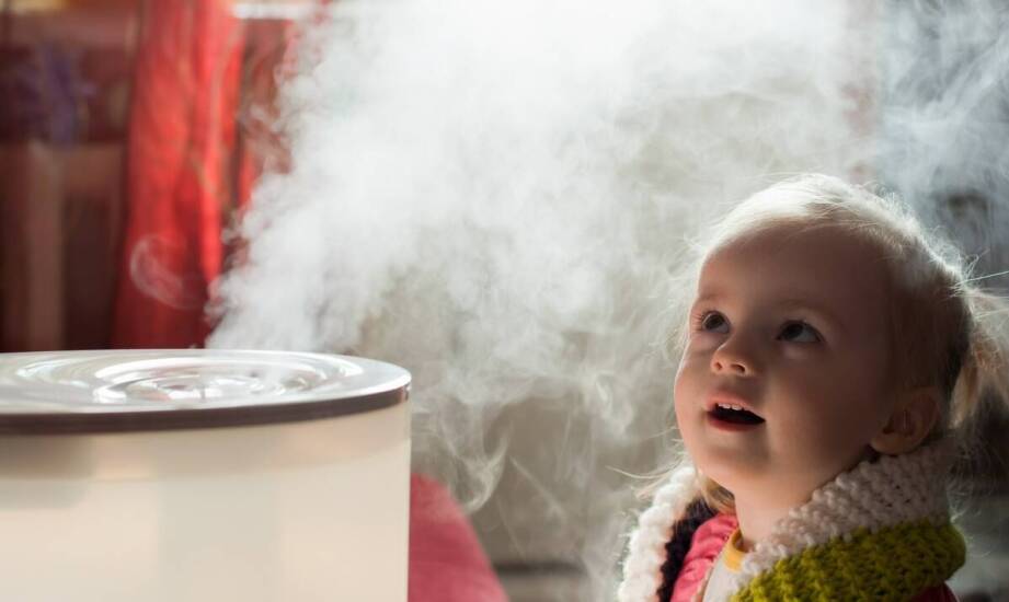 Jakie tryby pracy oferuje nawilżacz powietrza i jak je wykorzystać?