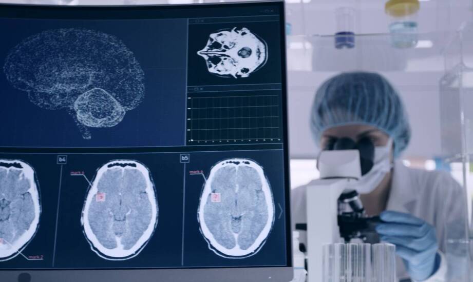 Jakie badania wykonuje neurolog podczas pierwszej wizyty?