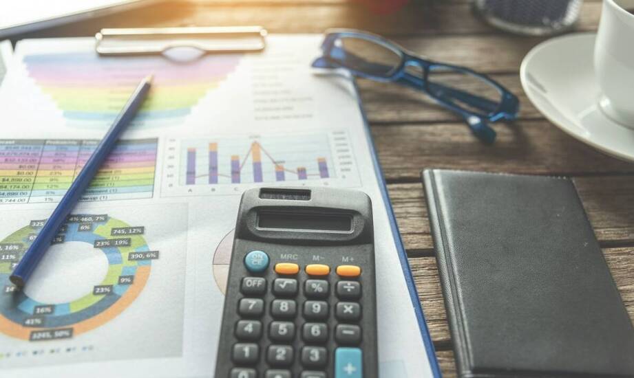 Ewidencja przychodów i rozchodów – jak biuro księgowe prowadzi rejestry?
