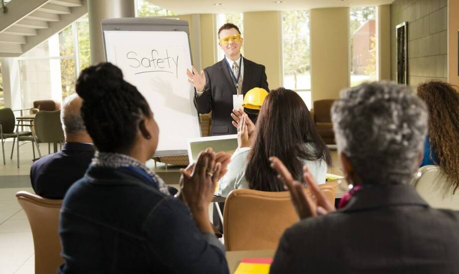 Jakie wyzwania stawia przed kierowcami kurs dokształcający i jak je pokonać?