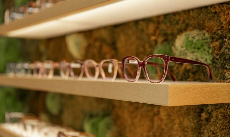 Jak często należy wymieniać okulary progresywne, aby zapewnić sobie najlepszą jakość widzenia?