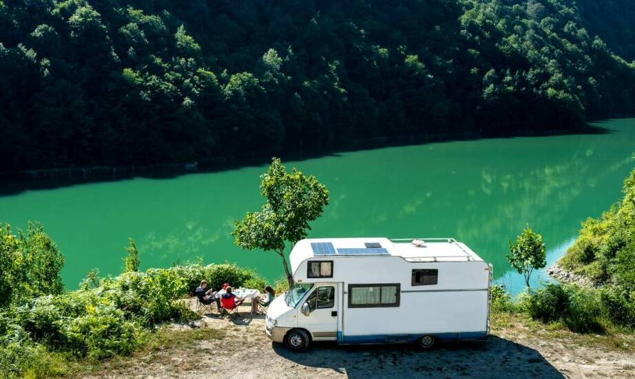 Przewodnik po wynajmie przyczep w Toruniu – co warto wiedzieć przed rezerwacją?