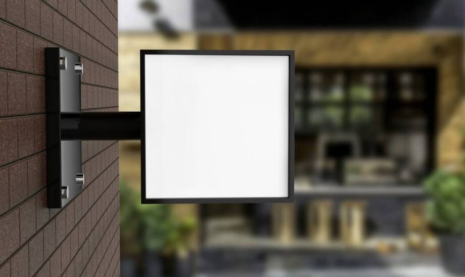 Dlaczego warto stosować designerskie lampy w oświetleniu reklam zewnętrznych?