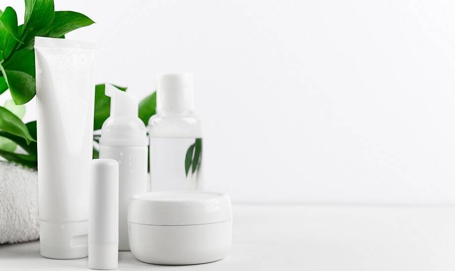 Kosmetyki dla osób leżących – innowacyjne formuły na miarę potrzeb