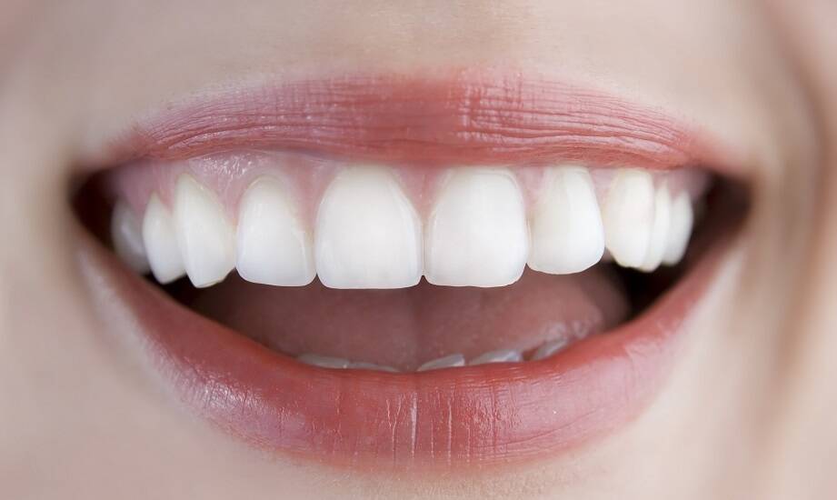 Jakie produkty spożywcze unikać po zabiegu wybielania zębów?