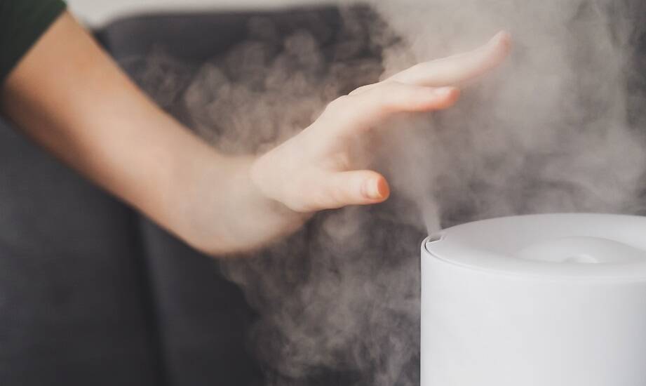 Jakie korzyści płyną z zastosowania przemysłowych nawilżaczy powietrza w branży poligraficznej?