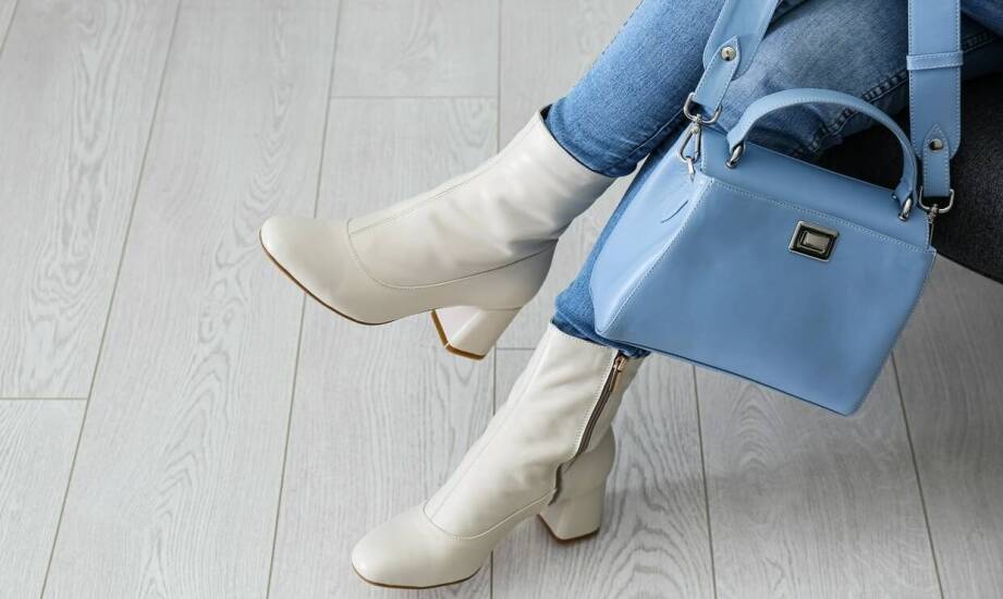 Torebka z drewna – jak wprowadzić ten modny dodatek do swojej garderoby?