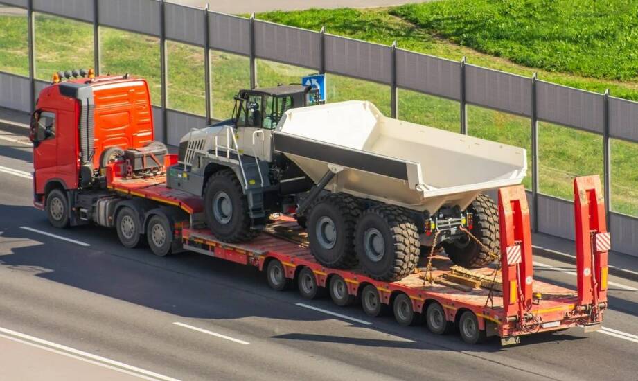 Jakie są najczęstsze zastosowania transportu ponadgabarytowego w przemyśle?