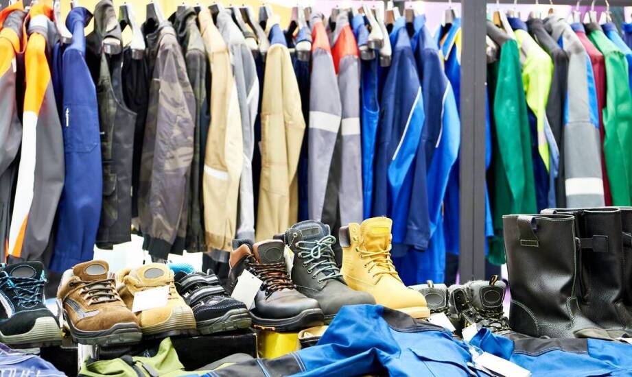 Kluczowe cechy obuwia przemysłowego dla bezpieczeństwa w miejscu pracy