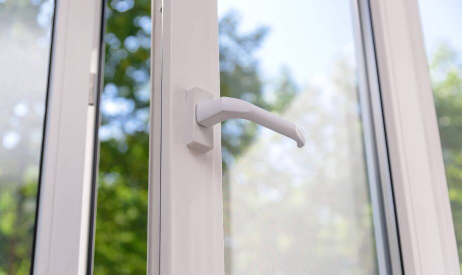 Nowoczesne technologie stosowane w produkcji klamek okiennych