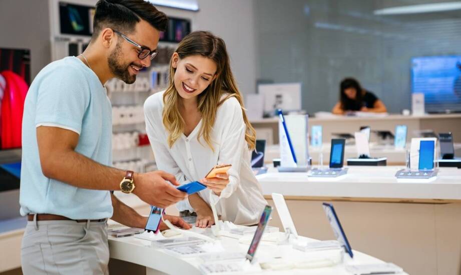 Jak sklep komputerowy we Wrocławiu dostosowuje się do najnowszych trendów technologicznych?