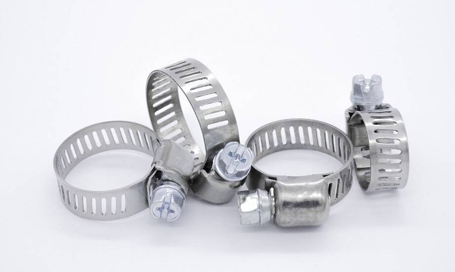 Jakie technologie wpływają na rozwój opasek na przewody paliwowe?