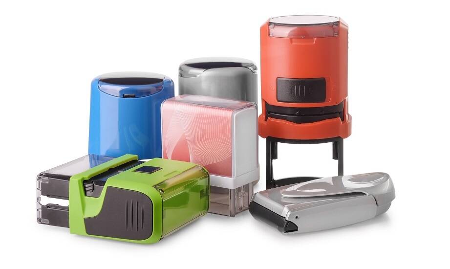 Dlaczego warto korzystać z oferty lokalnego dostawcy pieczątek?