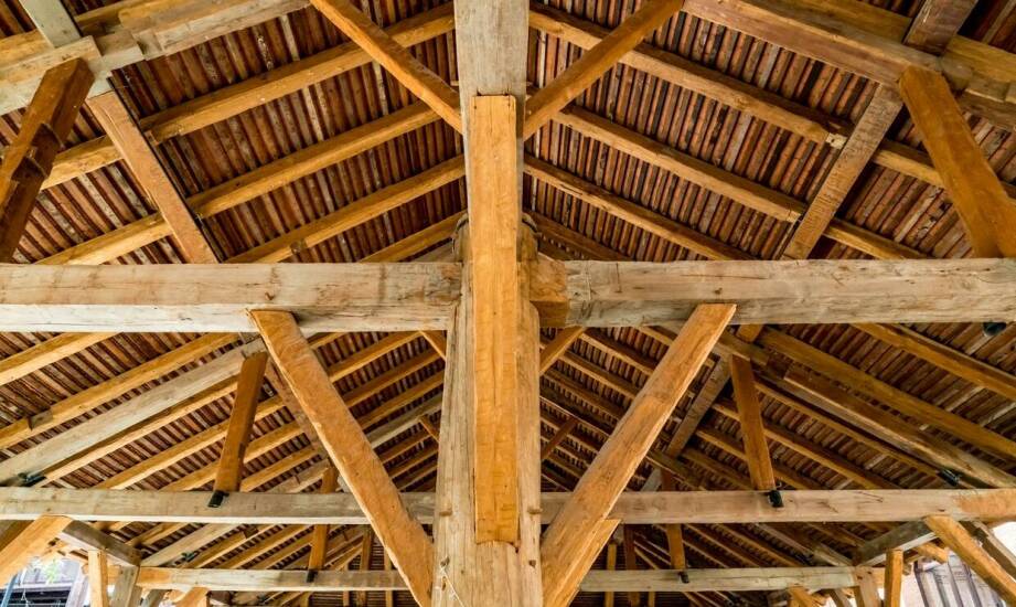 Ciepłe belki jako element strategii zrównoważonego budownictwa