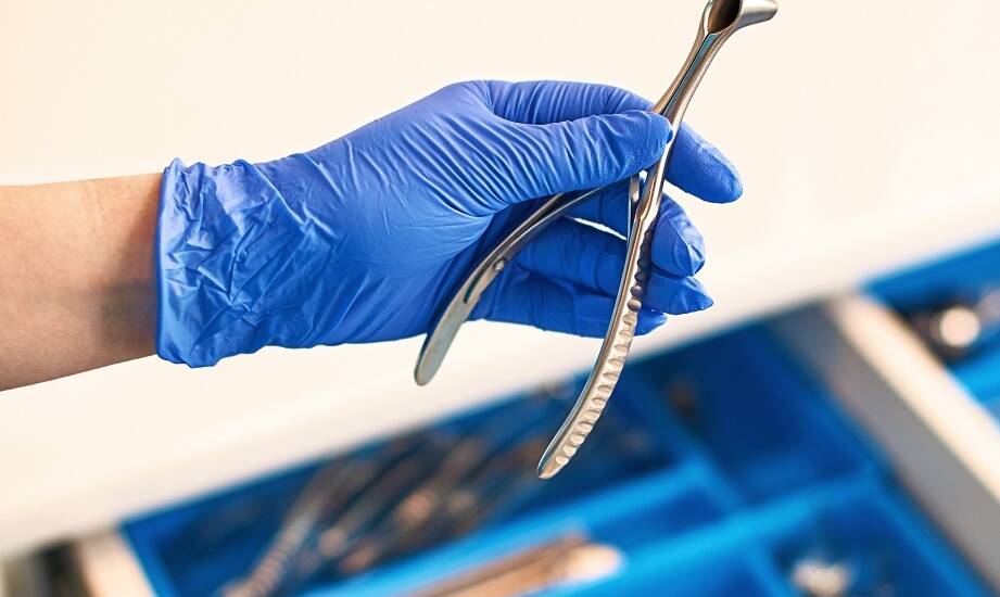 Wziernik do nosa jako niezbędne narzędzie w praktyce laryngologicznej