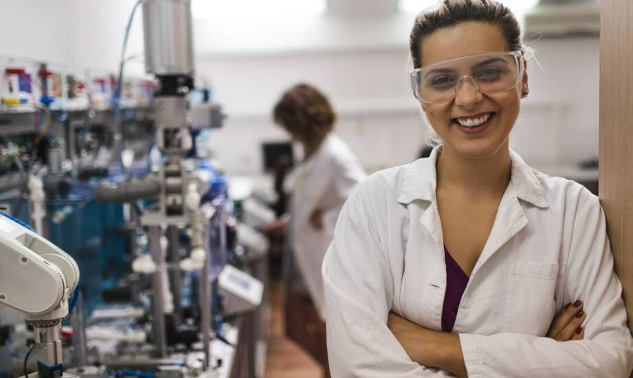 Jak produkcja kontraktowa suplementów diety może pomóc w rozwoju Twojej marki?