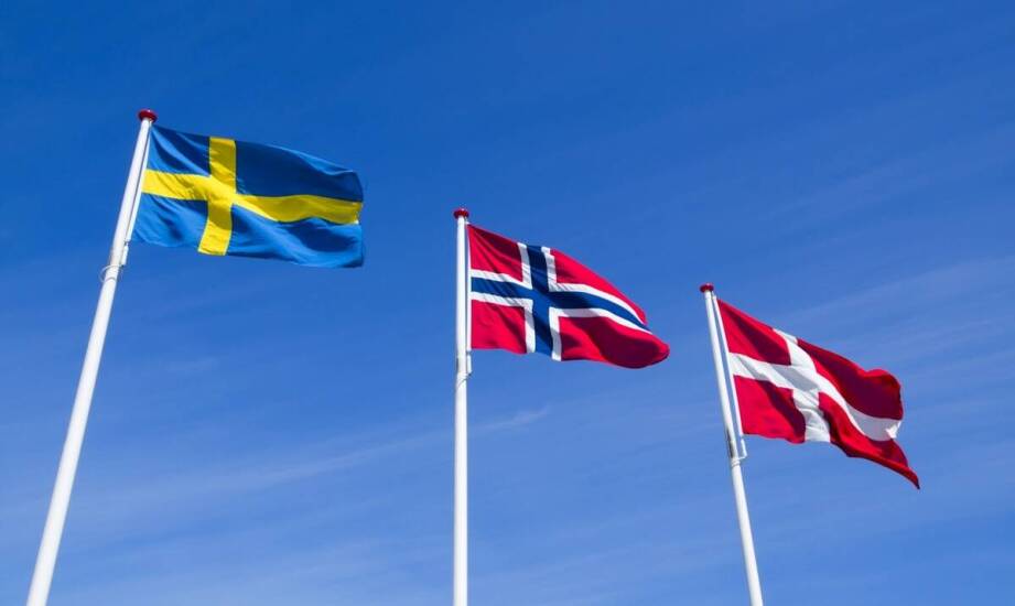 Jakie są najważniejsze elementy montażu masztów flagowych?