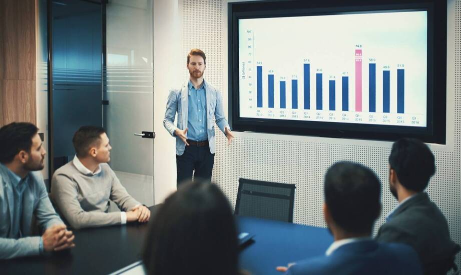 W jaki sposób outsourcing kadr i płac wpływa na retencję pracowników?