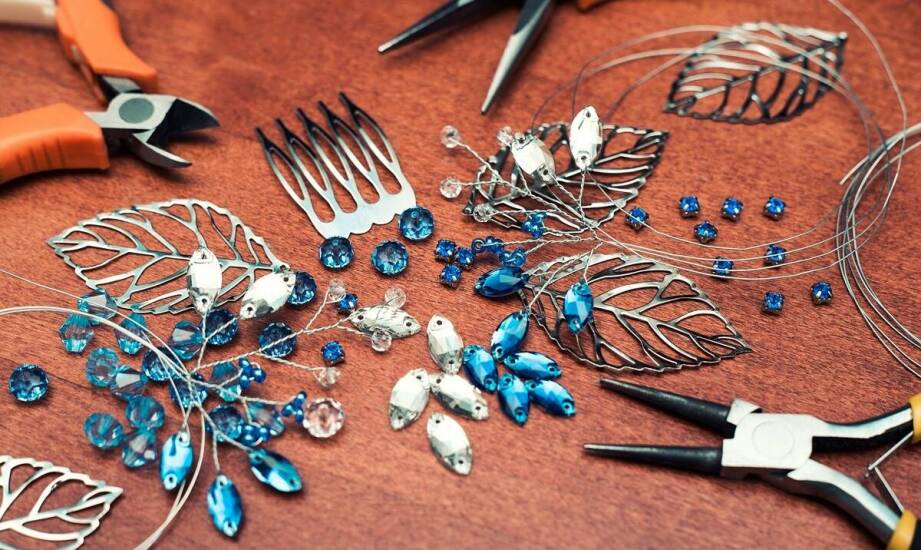 Jak odpowiednio konserwować łańcuszki do robienia biżuterii?