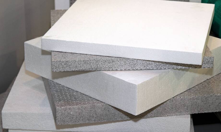 Zaślepki do styropianu a ich wpływ na redukcję mostków termicznych