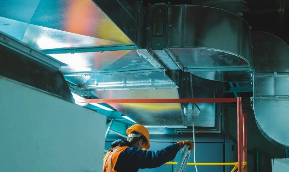 Profesjonalne czyszczenie wentylacji a oszczędność kosztów eksploatacyjnych