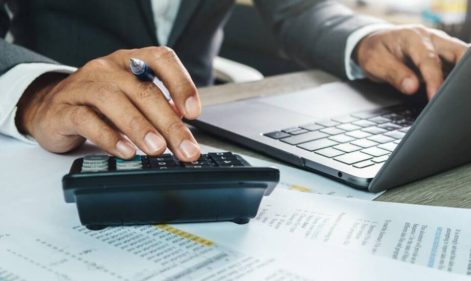 Wpływ usług księgowych na redukcję błędów w rozliczeniach płac