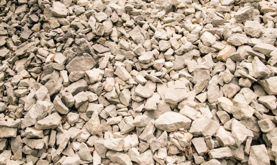 Wpływ kruszywa łamanego na stabilność i wytrzymałość konstrukcji